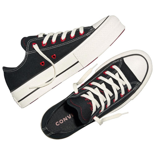 Converse Chuck Taylor All Star Lift Platform Hearts